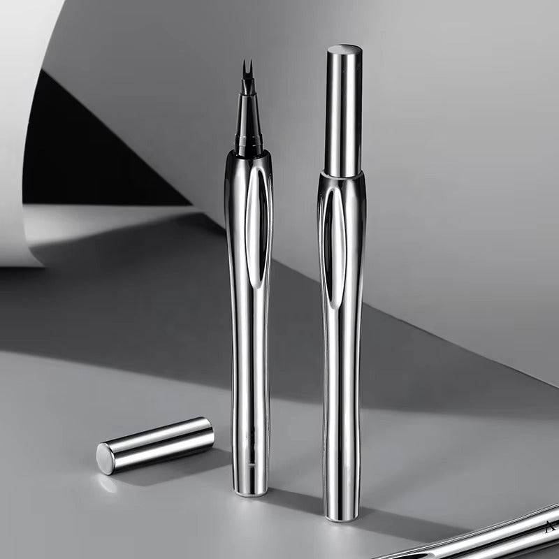 Waterproof and Long-lasting Eyebrow Pen