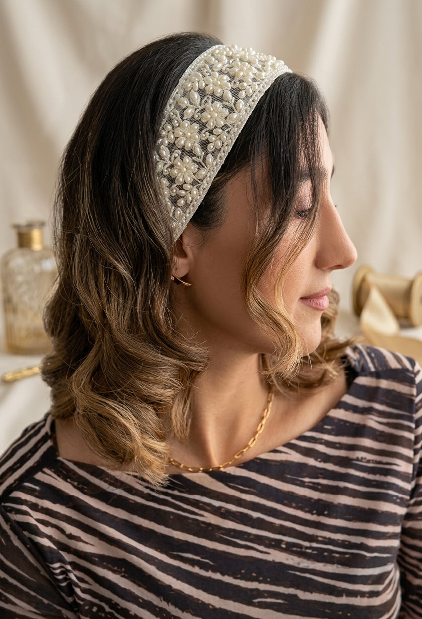 Elegant Pearl Headband